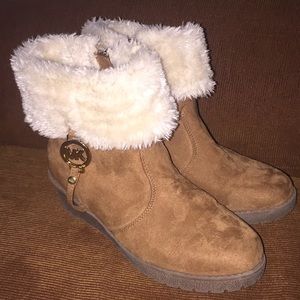 Can we have a photo shoot📸